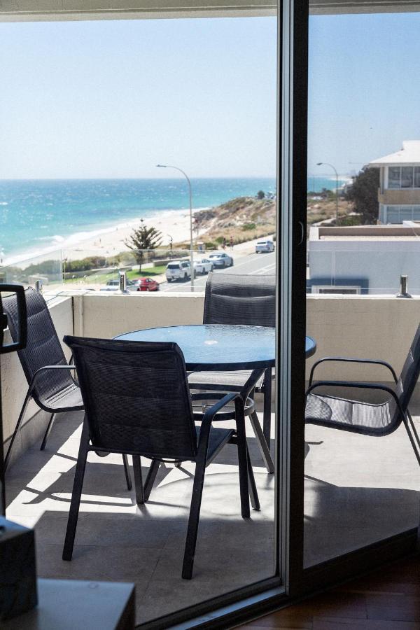 Cottesloe Beach View Apartments #11 Perth Extérieur photo